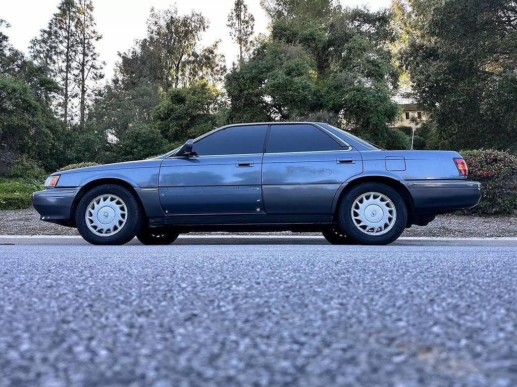1990 Lexus ES 250 image 11