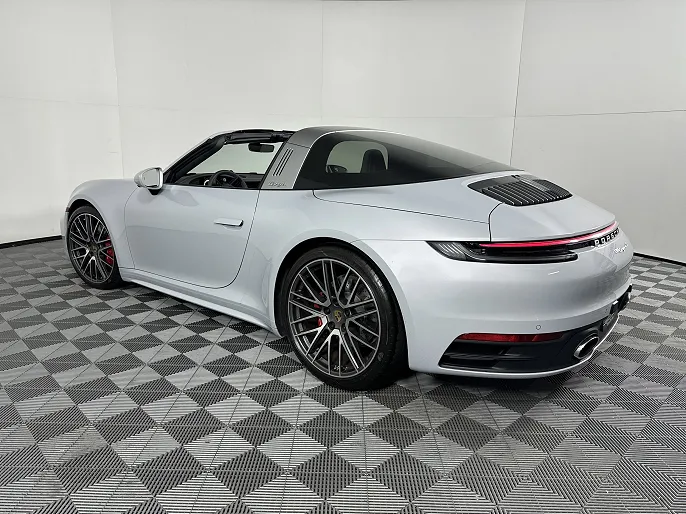 2024 Porsche 911