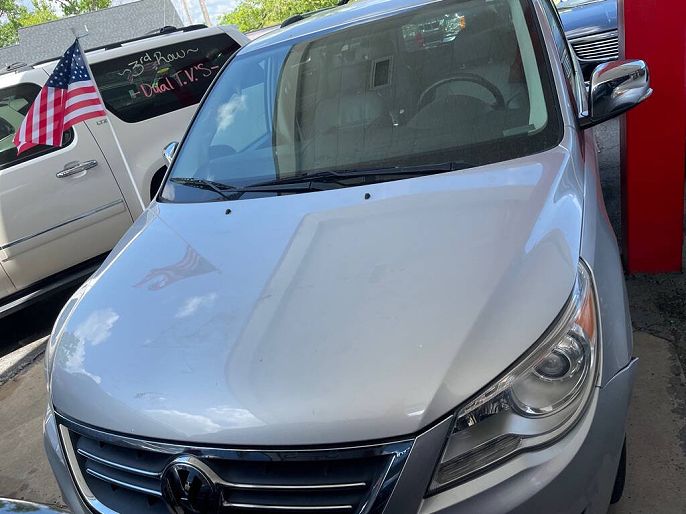 2009 Volkswagen Routan