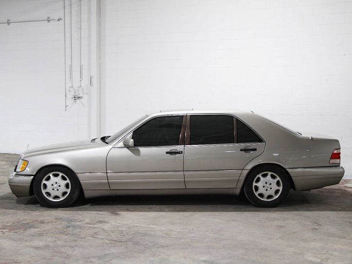 1999 Mercedes-Benz S-Class