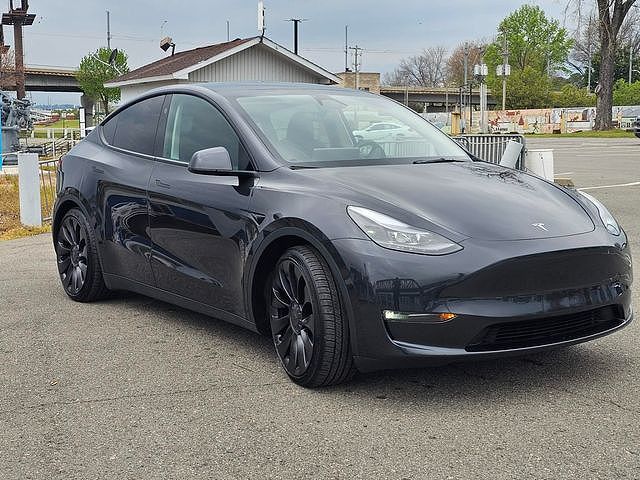 2024 Tesla Model Y