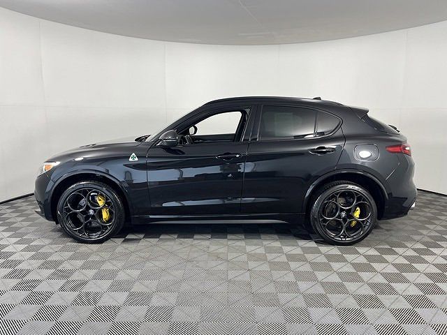 2021 Alfa Romeo Stelvio