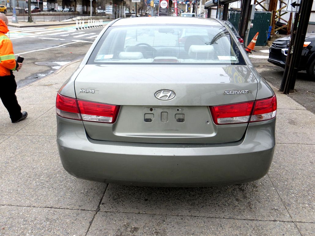 2007 Hyundai Sonata GLS image 4