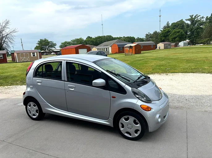 2012 Mitsubishi i-MiEV