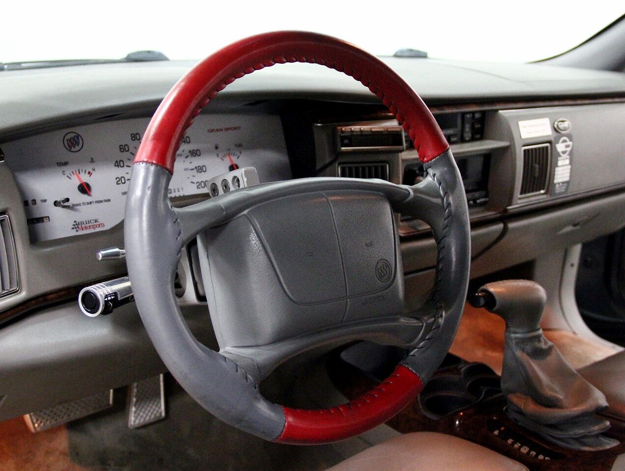 1994 Buick Roadmaster Base image 53