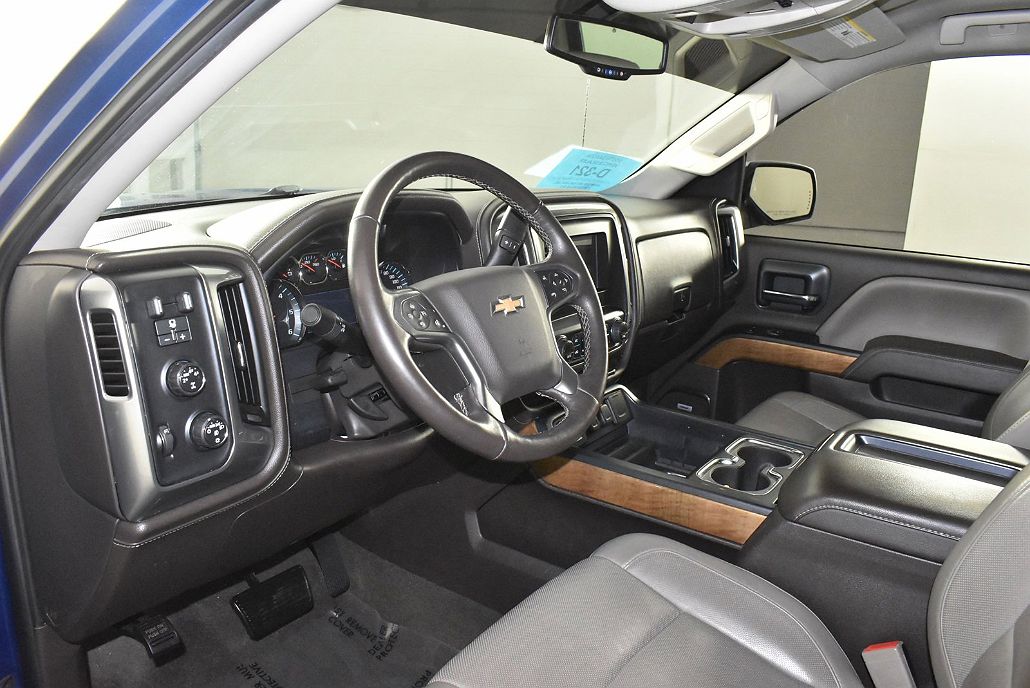 2015 Chevrolet Silverado 1500 LTZ image 1