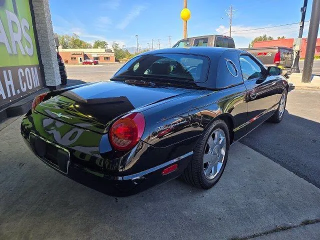 2002 Ford Thunderbird