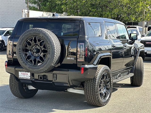 2026 GMC Hummer EV