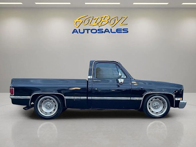 1987 Chevrolet R/V 10