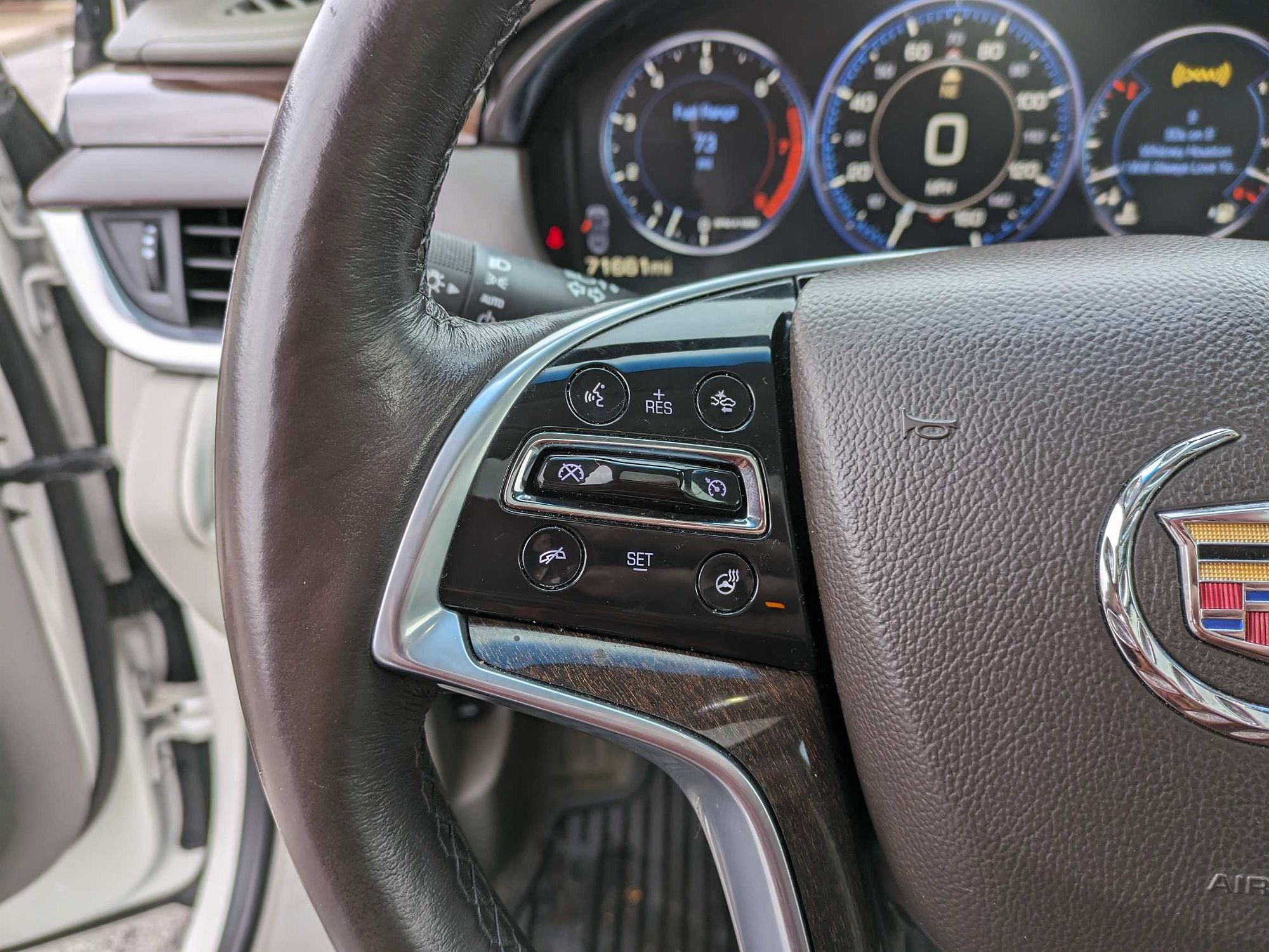 2015 Cadillac XTS Platinum image 9