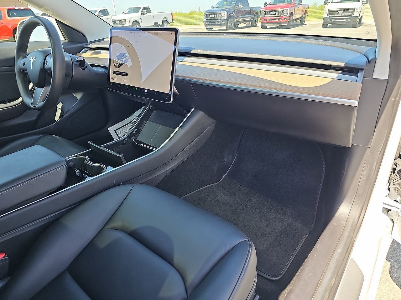 2020 Tesla Model 3 Long Range image 40