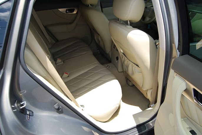 2010 Infiniti FX35