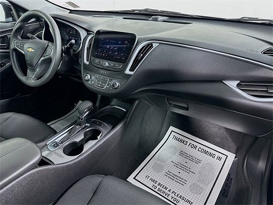 2023 Chevrolet Malibu 1LT photo 11