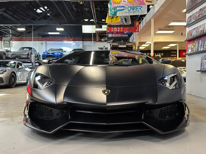 2014 Lamborghini Aventador