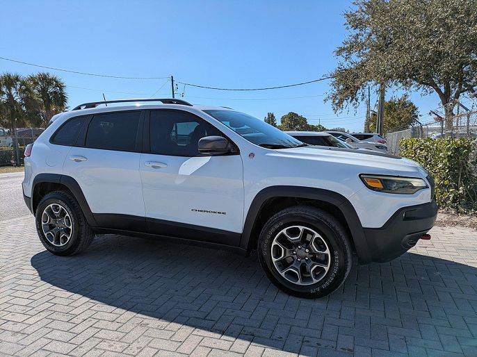 2020 Jeep Cherokee