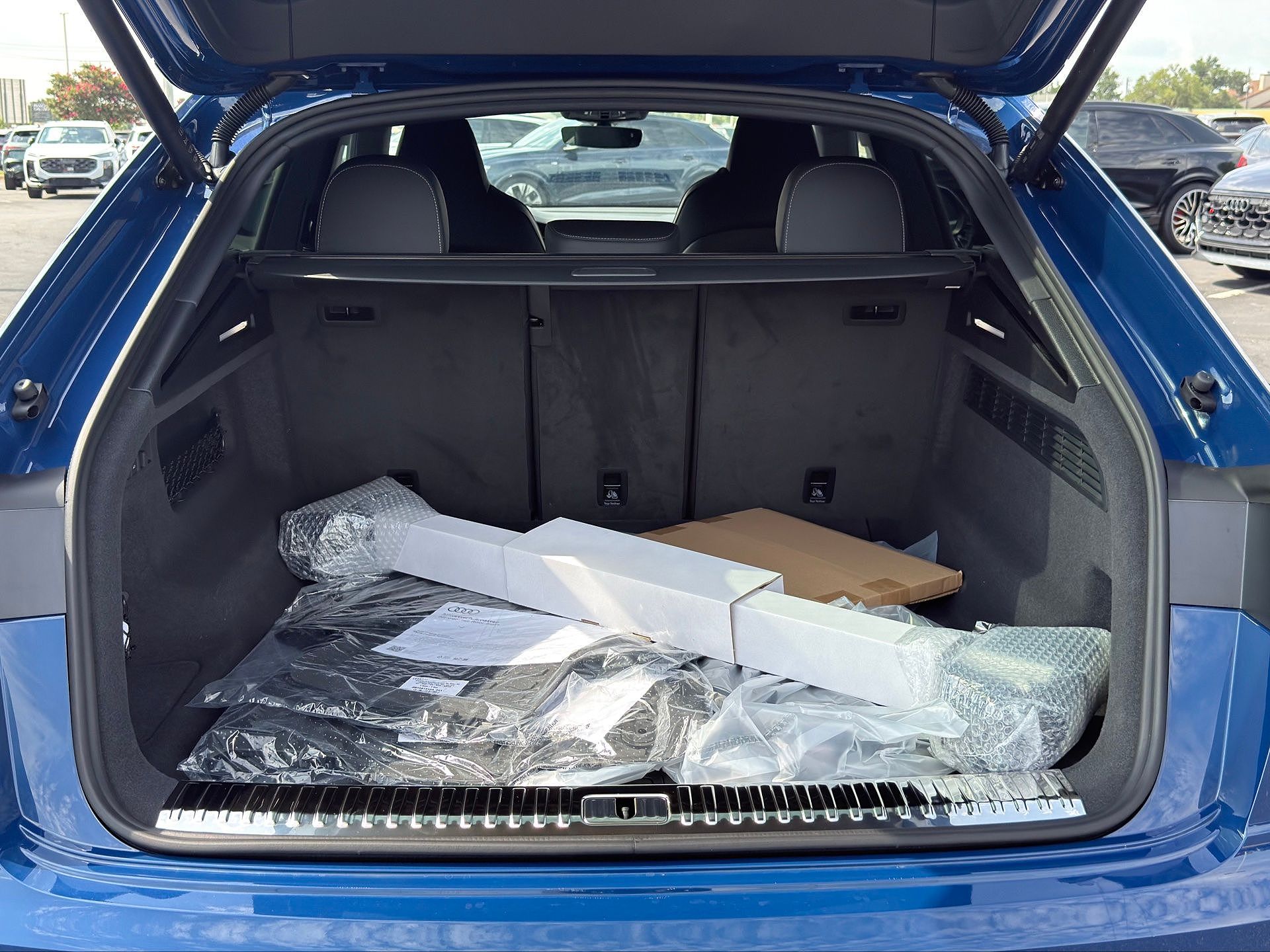 2026 Audi SQ8