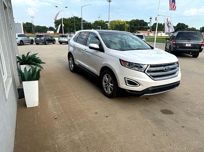 2016 Ford Edge
