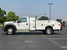 2014 Ford F-550 null image 4