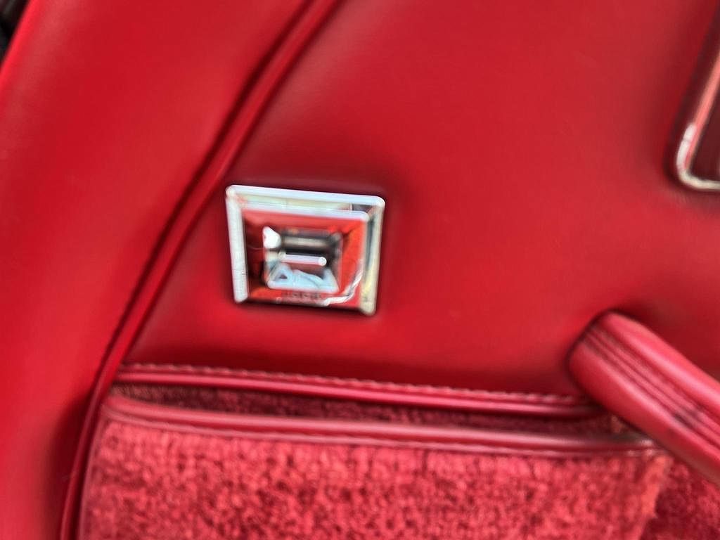 1981 Chevrolet Corvette null image 32