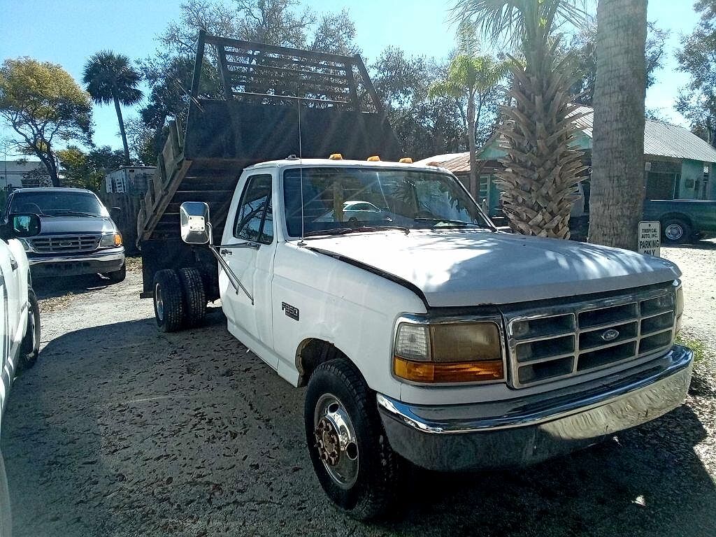 1992 Ford F-350 null image 3