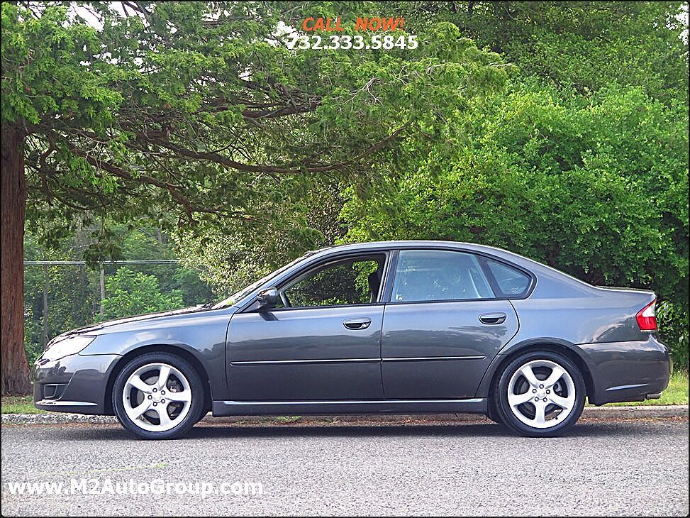 2009 Subaru Legacy Special Edition image 1