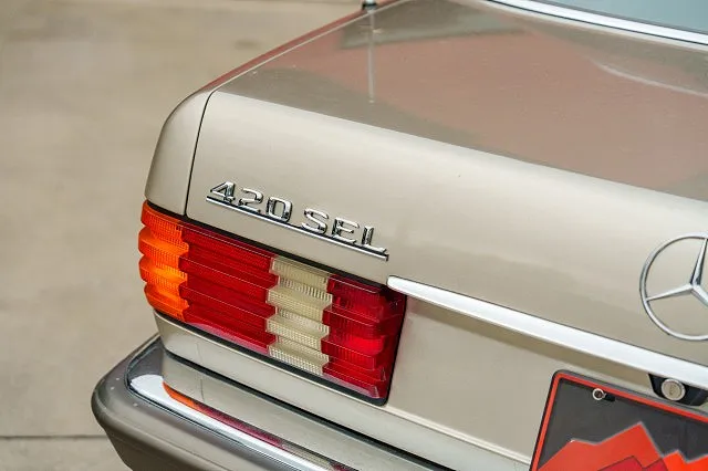 1986 Mercedes-Benz 420