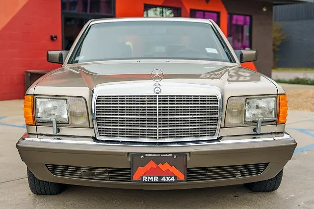 1986 Mercedes-Benz 420