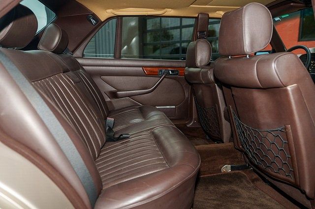 1986 Mercedes-Benz 420