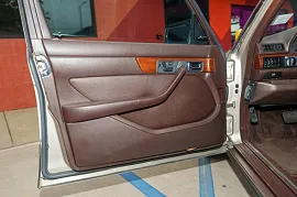 1986 Mercedes-Benz 420