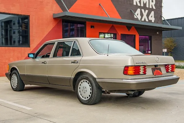 1986 Mercedes-Benz 420