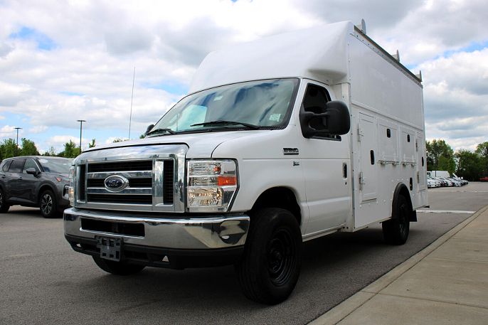 2016 Ford Econoline