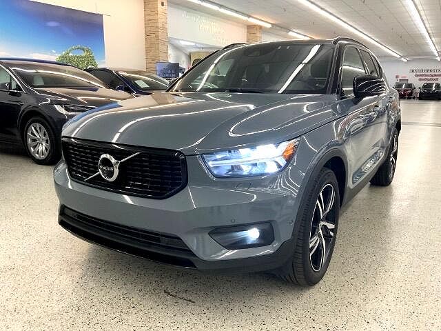 2020 Volvo XC40