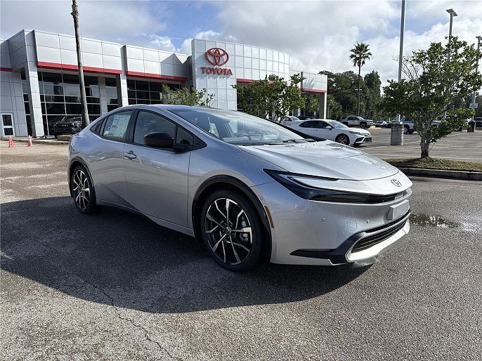 2026 Toyota Prius Plug-in