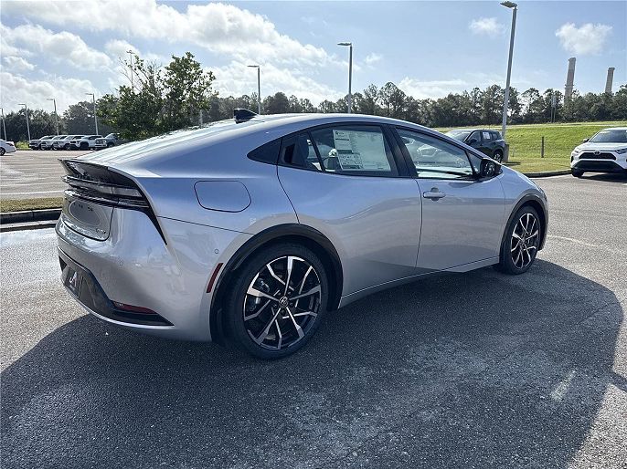 2026 Toyota Prius Plug-in