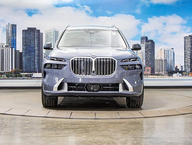 2026 BMW X7