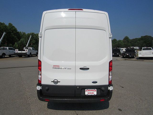 2015 Ford Transit null image 3