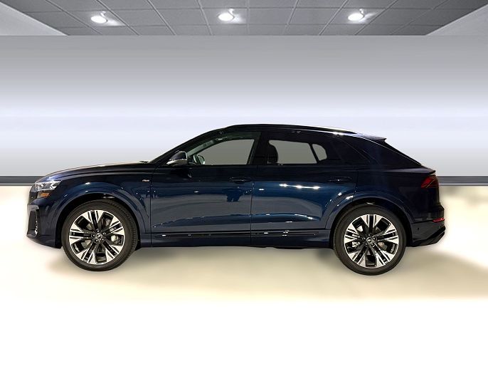 2026 Audi Q8
