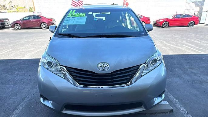 2011 Toyota Sienna