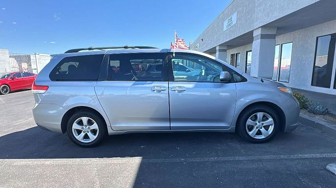 2011 Toyota Sienna