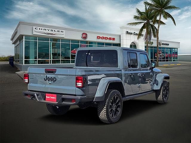 2025 Jeep Gladiator