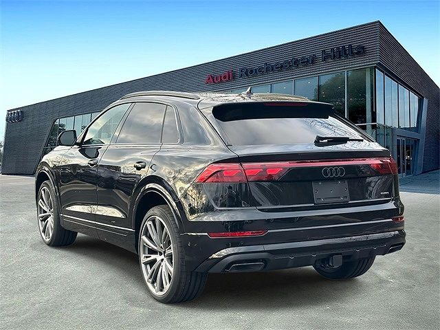 2026 Audi Q8