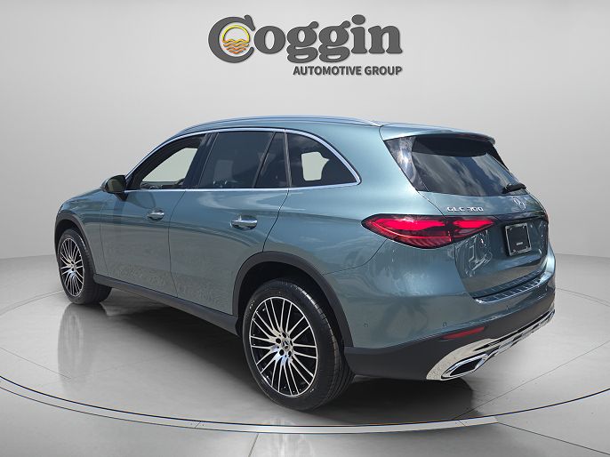 2027 Mercedes-Benz GLC