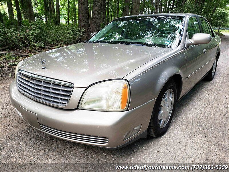 2003 Cadillac DeVille null image 0
