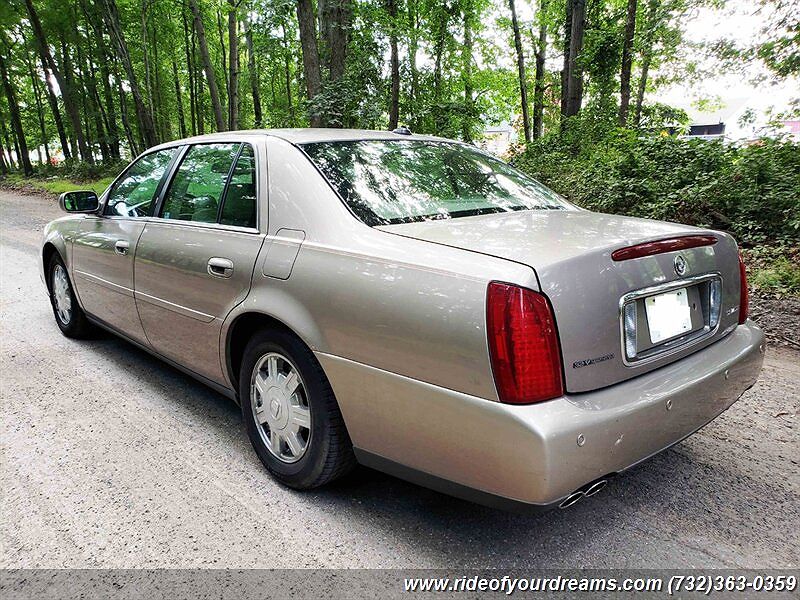2003 Cadillac DeVille null image 1