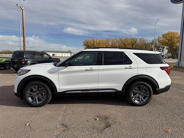 2025 Ford Explorer