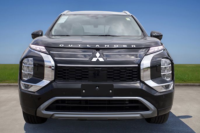2025 Mitsubishi Outlander