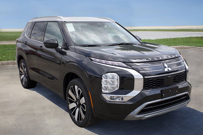 2025 Mitsubishi Outlander