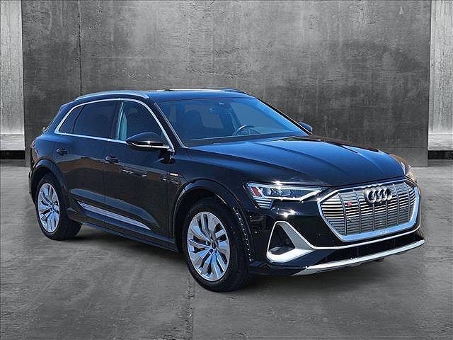 2022 Audi e-tron S