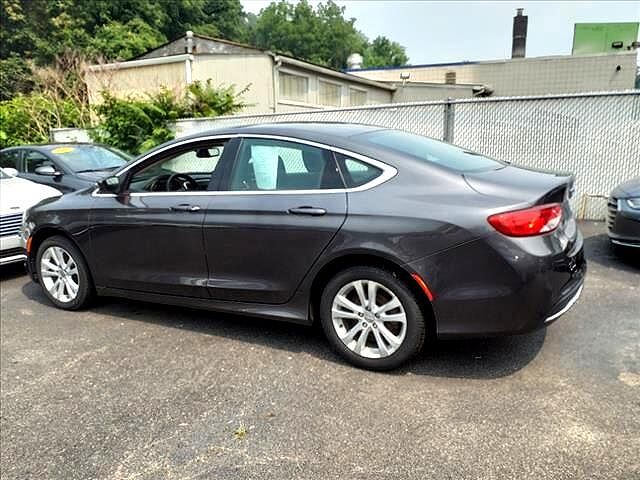 2016 Chrysler 200