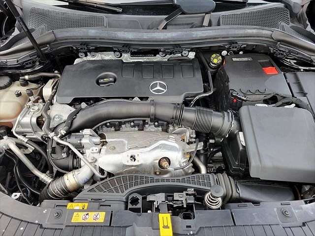 2021 Mercedes-Benz GLA 250 image 8